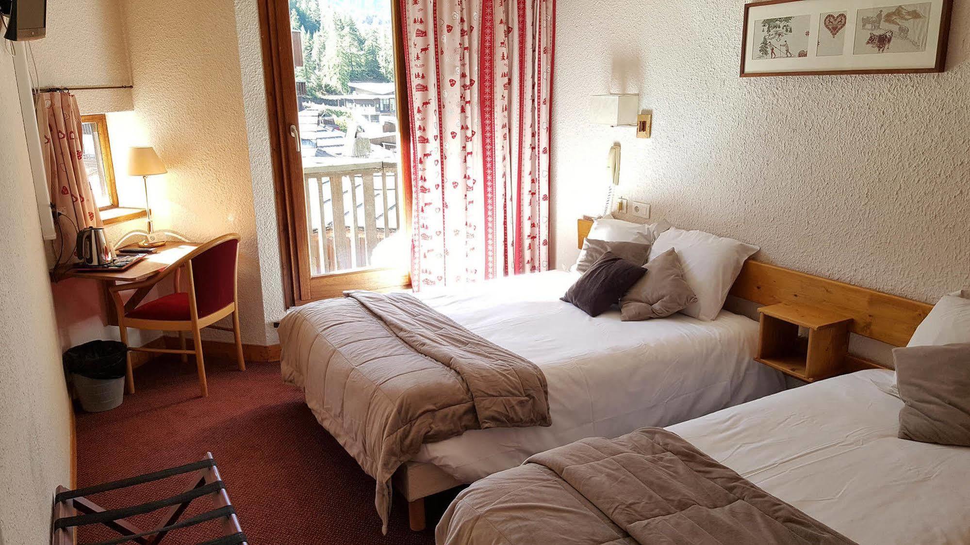 Hotel L'Escale Blanche Les Orres Kültér fotó
