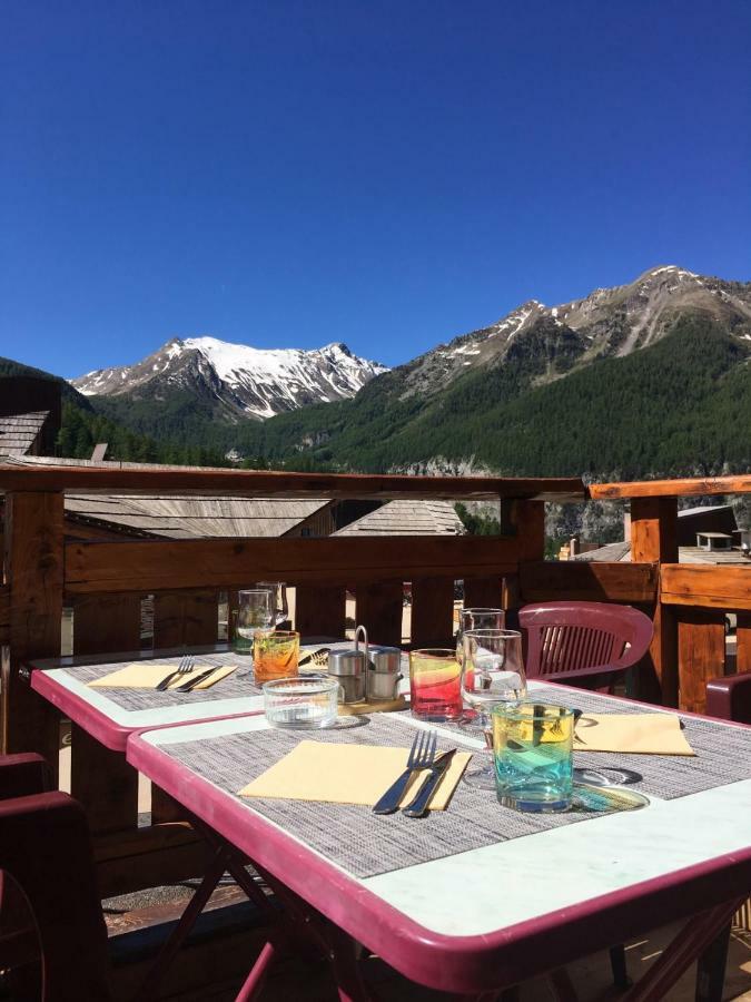 Hotel L'Escale Blanche Les Orres Kültér fotó